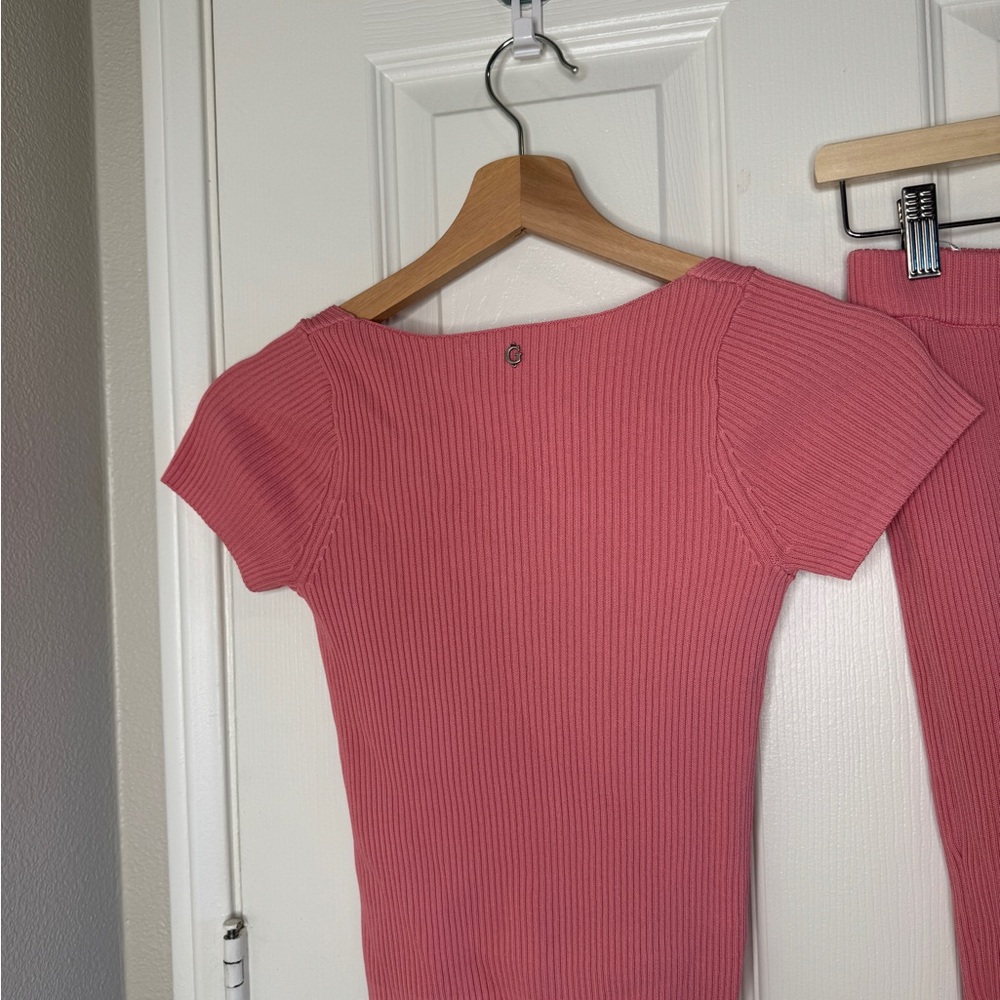 Guess Ribbed Pink Skirt Set - Picture 5 of 5